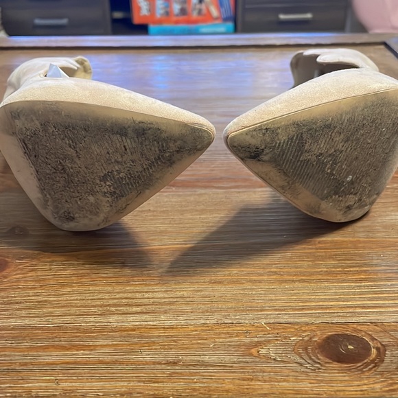 Shu Shop US8.5 Nude - Picture 7 of 13